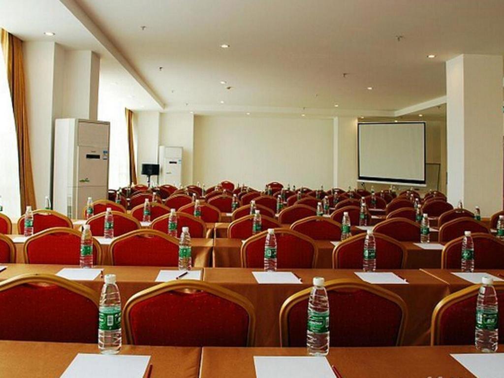 Chengdu Xiang Yu Hotel Exterior photo